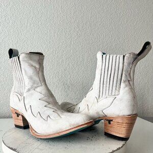 Lane CHELSEA Womens Cowboy Bootie 9 Western White Short Cowgirl Ankle Boots EUC